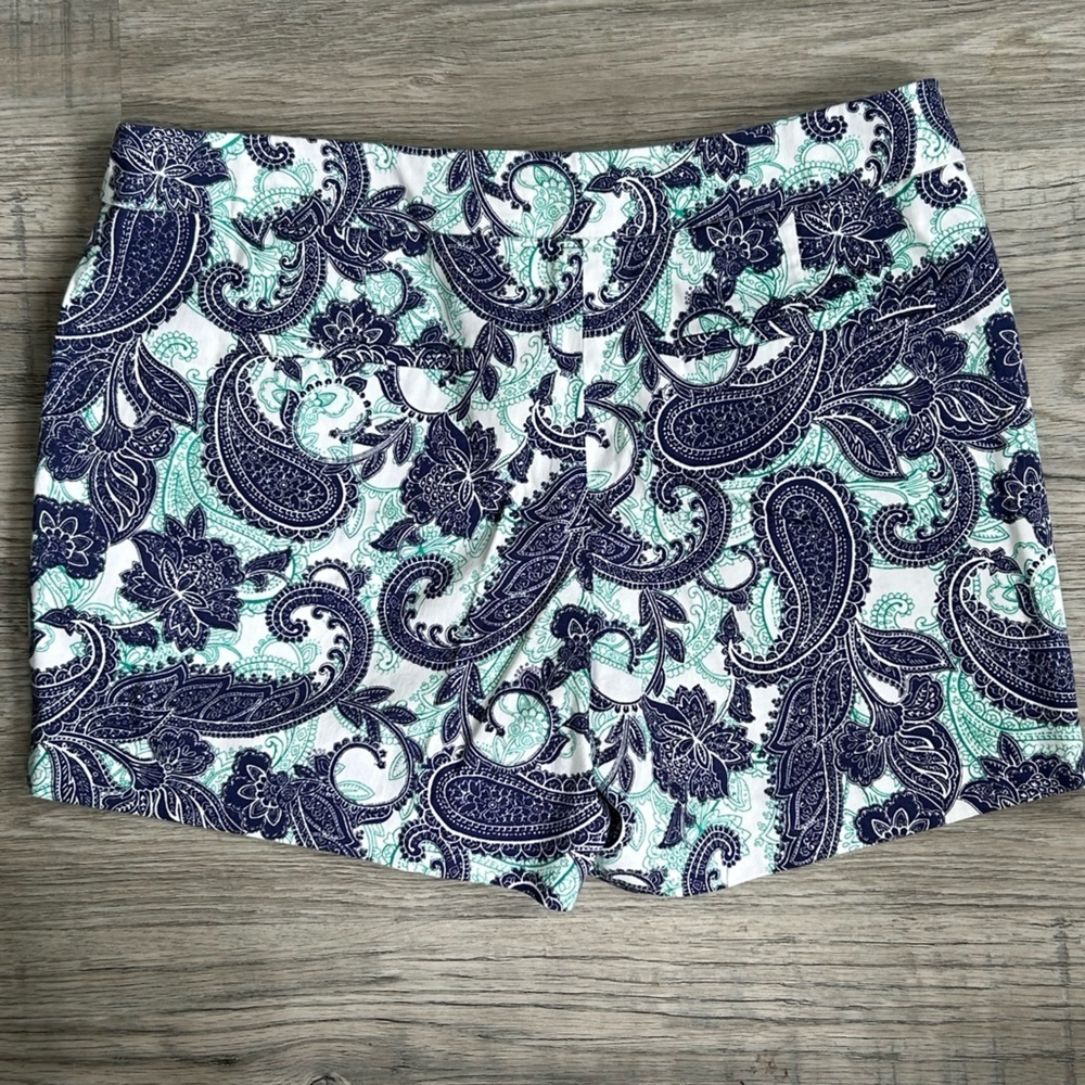 Kenji Anthropologie Blue Paisley and  Alice Collection White Lined Shorts Sz 8 - Picture 9 of 10